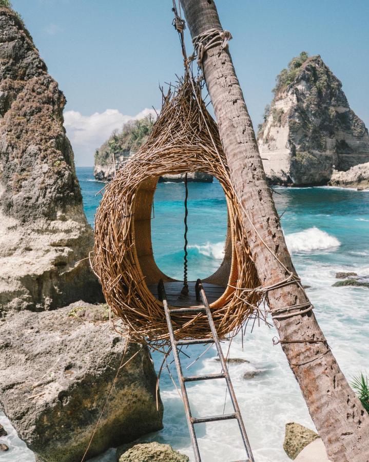 Tropical Glamping Nusa Penida - Private Romantic Seaside Bungalow Diamond Beach Polilit Εξωτερικό φωτογραφία