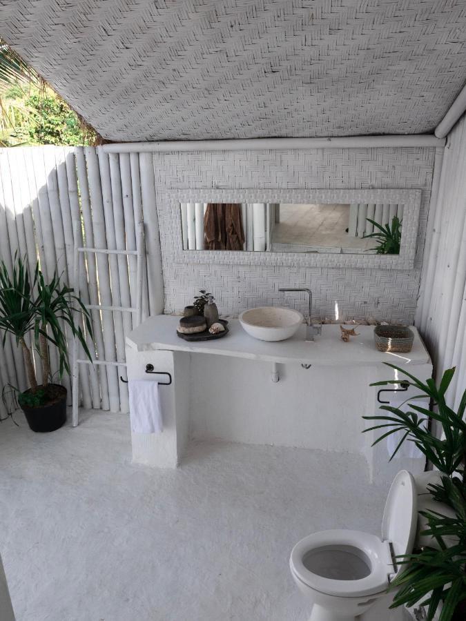 Tropical Glamping Nusa Penida - Private Romantic Seaside Bungalow Diamond Beach Polilit Εξωτερικό φωτογραφία