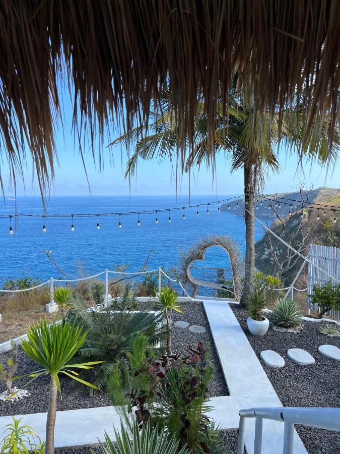 Tropical Glamping Nusa Penida - Private Romantic Seaside Bungalow Diamond Beach Polilit Εξωτερικό φωτογραφία