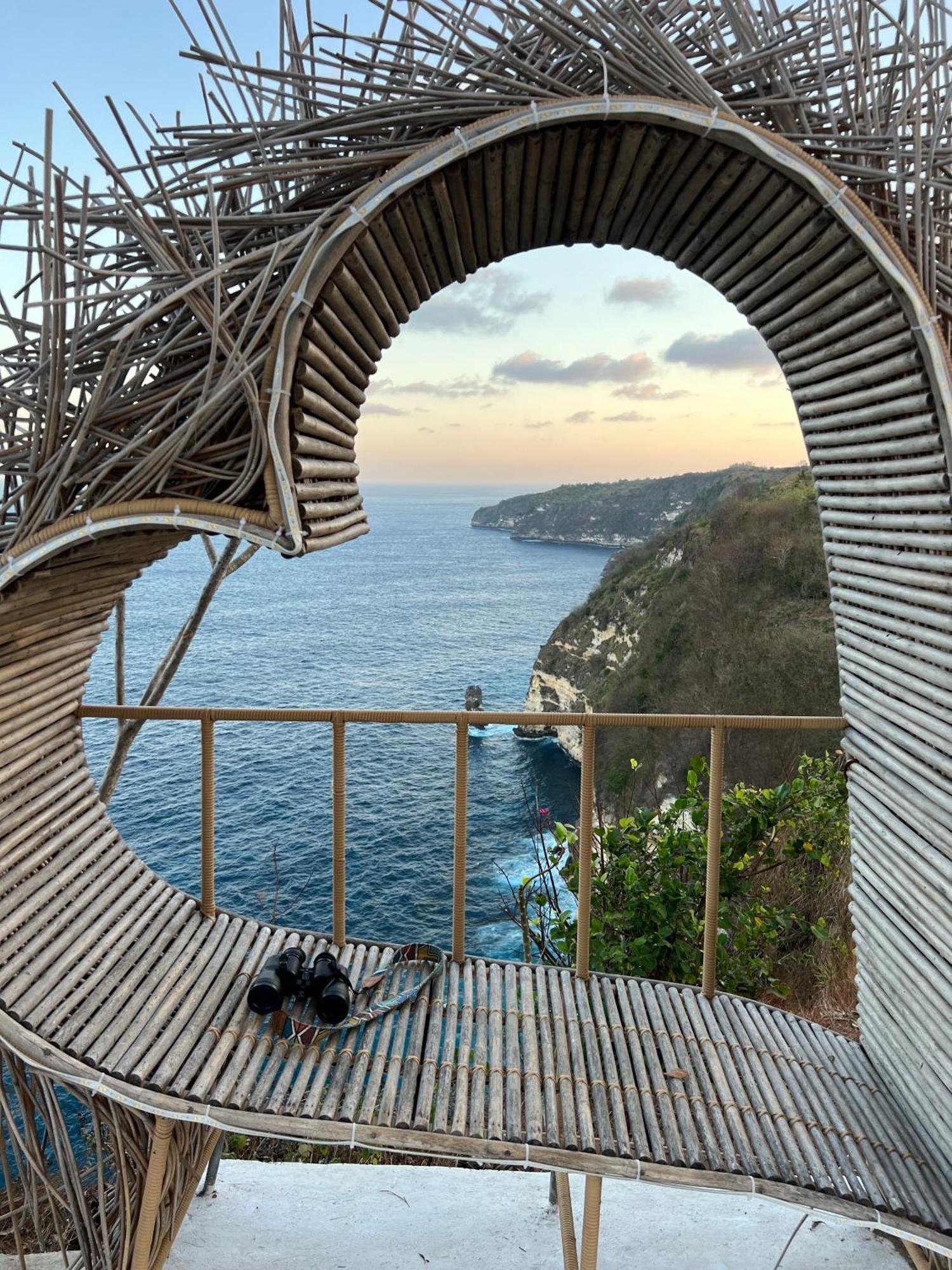 Tropical Glamping Nusa Penida - Private Romantic Seaside Bungalow Diamond Beach Polilit Εξωτερικό φωτογραφία